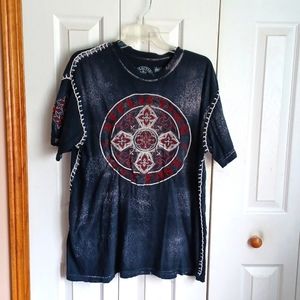 Men affliction tee with detail on front and back...2xl